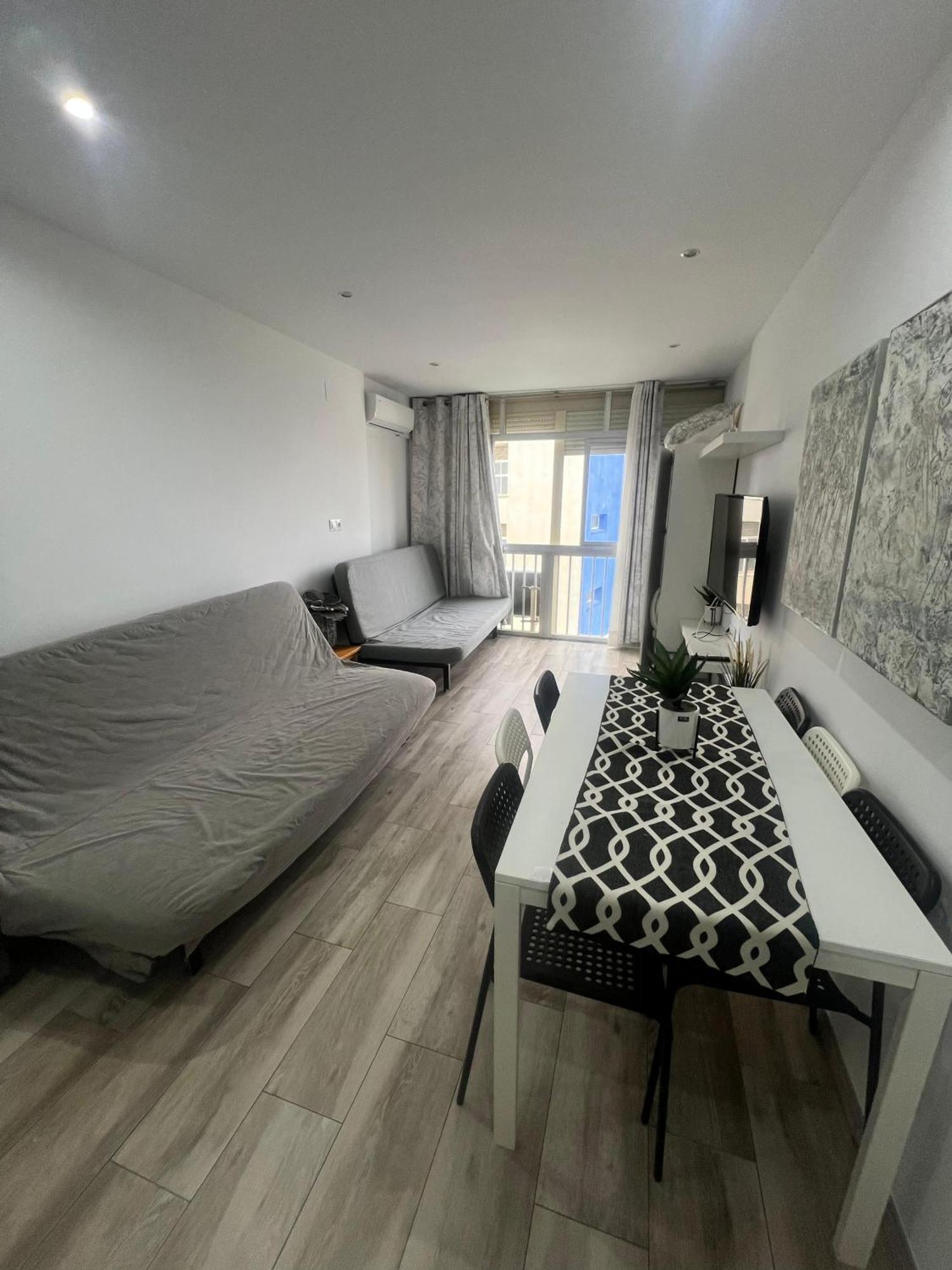 Cascada Carihuela Sun & 1 Apartament Torremolinos